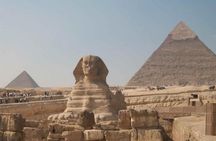 Private Full- Day Trip to Pyramids, Egyptian Museum & Khan el khallil