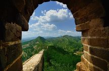 Beijing Mutianyu Great Wall Tour with Night View of Simatai and Gubei Water Town