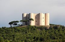 Walking tour Castel del Monte Unesco site 