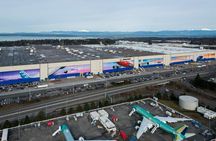 Boeing Factory Tour with Guided Transport from Seattle