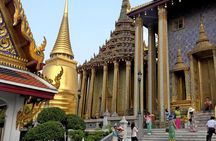 Guided Tour of Grand Palace & Emerald Buddha Temple in Bangkok