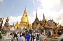 Guided Tour of Grand Palace & Emerald Buddha Temple in Bangkok