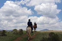 Horseback Riding thru the Mountains of Cusco