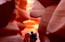 Antelope Canyon and Horseshoe Bend Day Tour from Flagstaff
