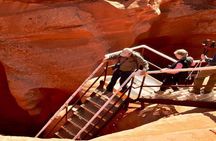 Antelope Canyon and Horseshoe Bend Day Tour from Flagstaff