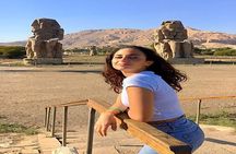 Private tour to Giza pyramids and Sphinx including a camel ride
