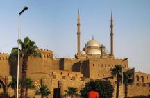 Private 6-Hour Tour to Alabaster Mosque and Hanging Church in Cairo