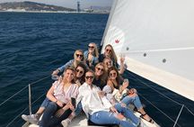 Barcelona Sailing Cruise with Light Snacks and Open Bar