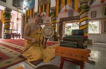 Worli Village Tour with Guide: The Talking Goddess, 17th Century Fort and more!