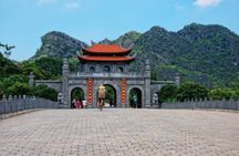 Hoa Lu - Trang An - Mua Cave Day Tour: Boat, Bike, Buffet Lunch