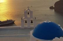 Santorini: Private Tour in the Picturesque Village of Oia