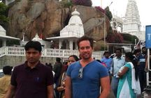  Hyderabad city tour with guide & lunch in private car for a heritage experience