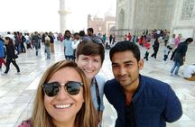 Sunrise Taj Mahal, Agra Fort & Baby Taj Tour from Delhi by Car
