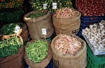 Private Walking Tour- Bites of History and Gastronomy 