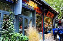 Beijing Private Food Walking Tour in Houhai Lake and Nanluoguxiang Hutong