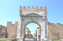 Semi-private Rimini Tour of City Highlights with Top-Rated Guide