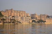 Udaipur Sightseeing Tour With Guide