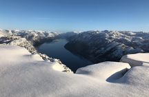 Guided winter hike to Pulpit Rock Preikestolen
