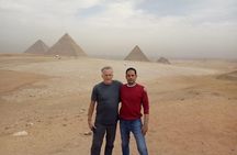  Private Day Tour to Giza Pyramids, Great Sphinx , Memphis and Sakkara 