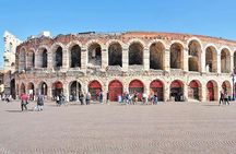 Verona City Sightseeing Walking Tour of Must-See Sites with Local Guide