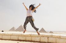 Pyramids Day Tour: Day Tour to Giza Pyramids, Sakkara and Dahshur Pyramids