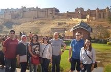 Private Guided Sightseeing Tour of Jaipur Highlights