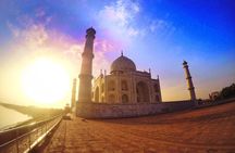 Sunrise Tour of The Taj Mahal with Fatehpur Sikri from Agra