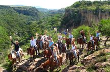 Full-Day Ranch Adventure and Horseback Riding Tour