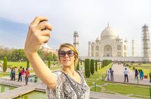Private Taj Mahal Day Trip from Delhi Ending in Jaipur