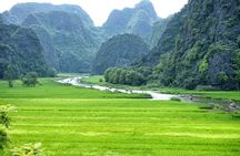 Ninh Binh Daily Tour: Hoa Lu - Tam Coc boat trip and Bike