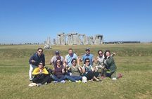 Salisbury and Stonehenge Day Tour from Southampton