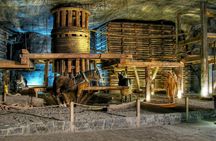 Krakow and Salt Mine Visit - Full Day Tour from Warsaw by private car 