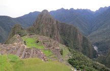 2 Day Tour: Sacred Valley and Machu Picchu by Train
