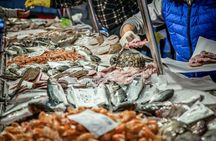 Venice Market and Cicchetti Semi-Private 6 People Food Experience