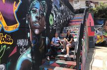 Comuna 13 Graffiti Tour with Metrocable