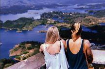 Day tour to Guatapé +Rock del Peñol: Breakfast, Lunch and Boat. 