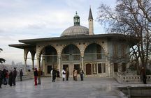 Topkapi Palace Skip-The-Line Entry with Guided Tour