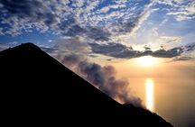 Stromboli: sunset trekking to Sciara del Fuoco - Ashàra