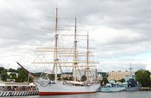 Private, unique city tour to Gdansk from Warsaw by express train with pick up