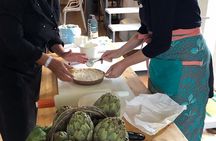 From Rome: Pasta Fresca Cooking Class in a Farmhouse with a Local