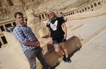 Private Tour West Bank Hatshepsut temple ,Valley king ,Memnon Statue with Lunch