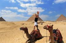 Private full day tour to Giza Pyramids, Sphinx, Sakkara and Dahshour with guided
