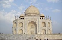 Private Luxury Taj Mahal Day Tour By Car From Delhi