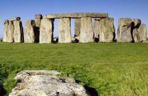 Small-Group Day Trip to Stonehenge, Glastonbury, and Avebury from London