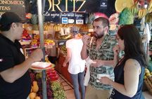 Try the Peruvian flavor + pisco sour class in the historic center of Lima
