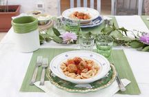 Lunch or dinner and cooking demo at a local home in Viareggio