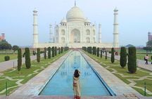 Taj Mahal at Sunrise and Agra Day Excursion from Delhi