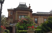 Adelaide Walking Tour: Grand Mansions and Sub-Divisions