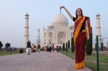Taj Mahal Sunrise and Agra Fort Tour From Delhi By Private Car