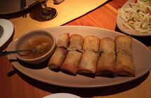 Evening Thai Dinner and Huangpu River Cruise in Shanghai